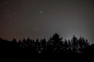 so-eine-nacht-im-meteorstrom-der-perseiden-erleben-der-preisteracker-von-luebtheen-14-08-1.jpg